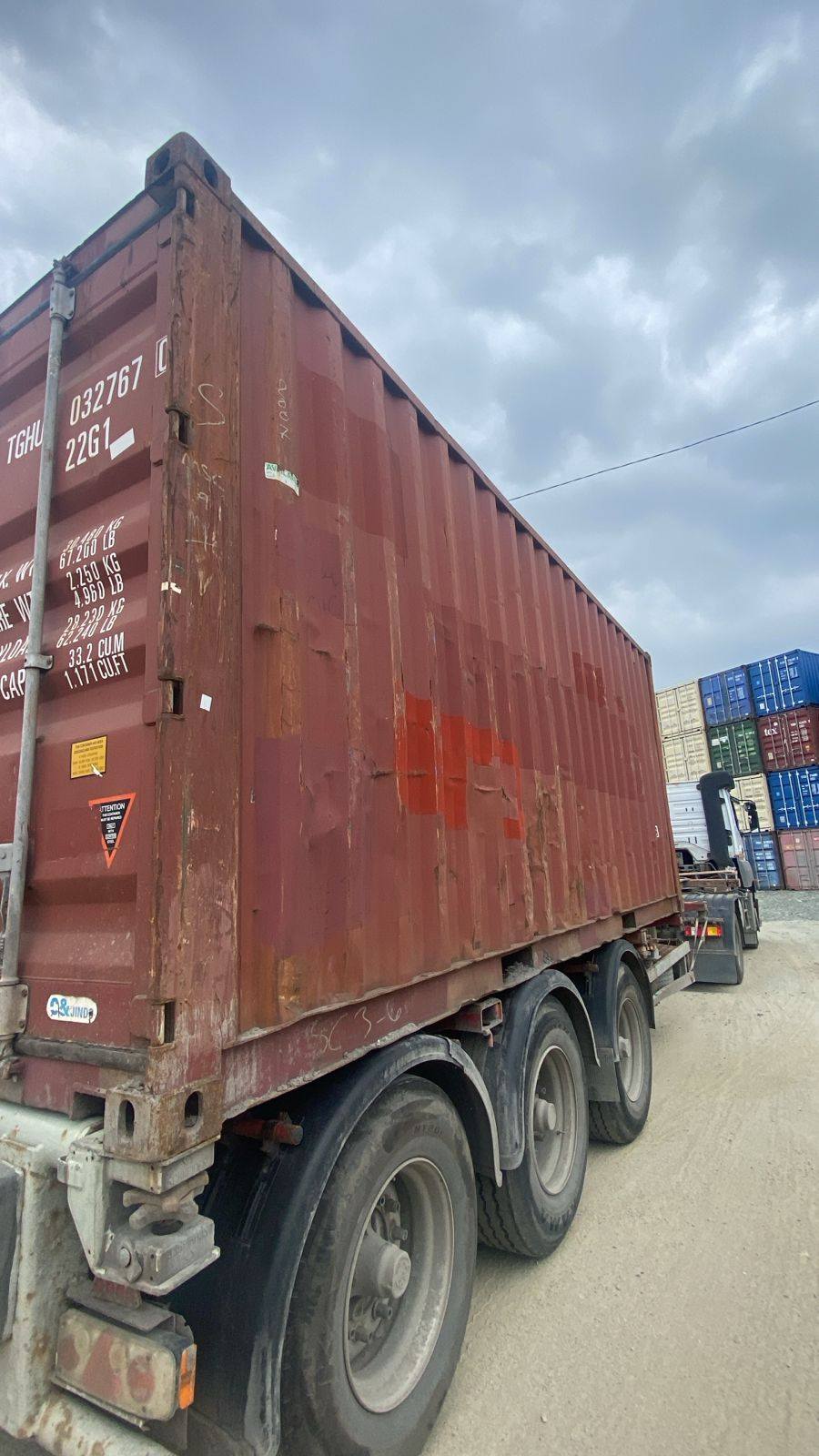 Морской контейнер TGHU0327670